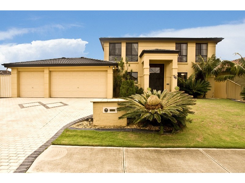 16 Shoreham Crescent, Chipping Norton NSW 2170