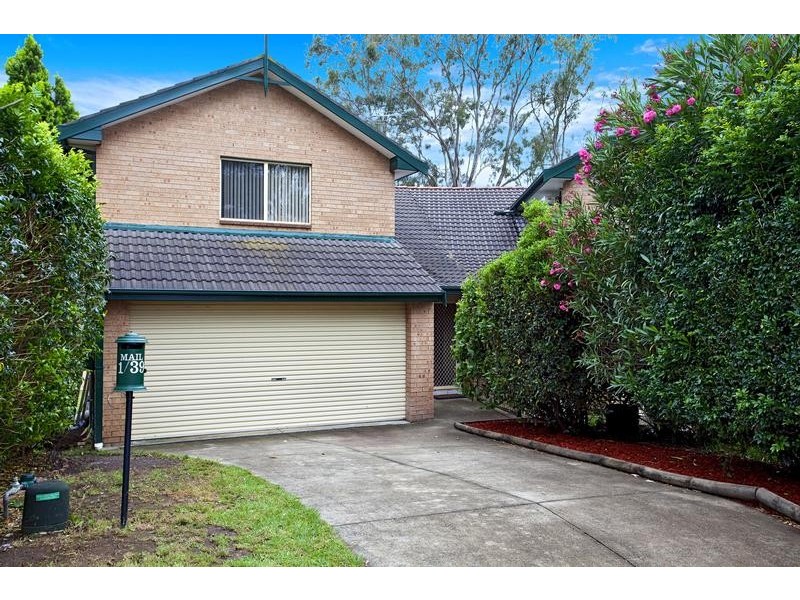 1/39 Malinya Crescent, Moorebank NSW 2170