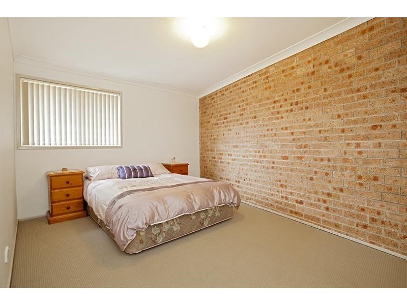 1/39 Malinya Crescent, Moorebank NSW 2170