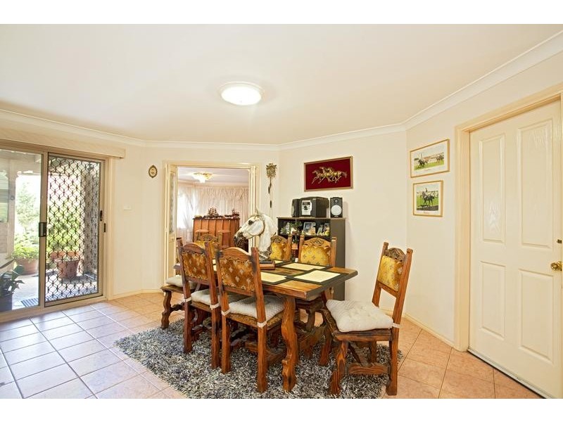 114 Riverside Road, Chipping Norton NSW 2170