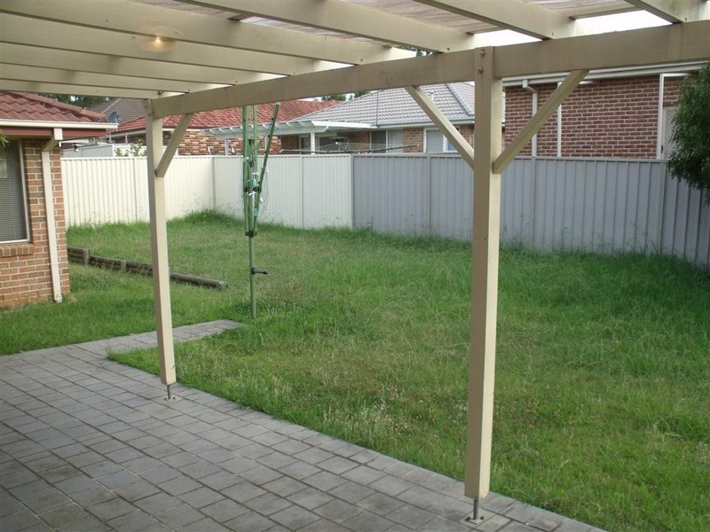 23 Wattle Grove Drive, Wattle Grove NSW 2173