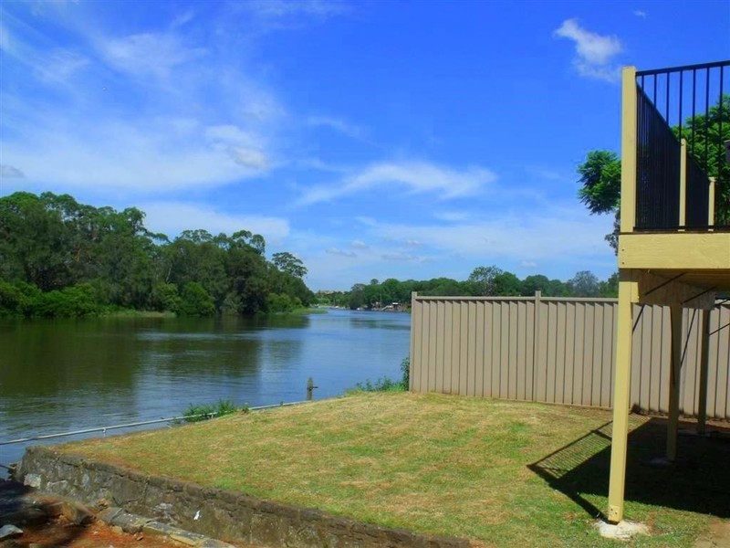 38 Newbridge Road, Chipping Norton NSW 2170