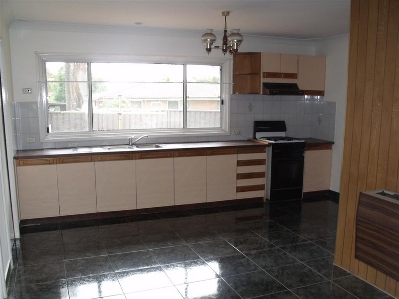 219 Newbridge Road, Chipping Norton NSW 2170