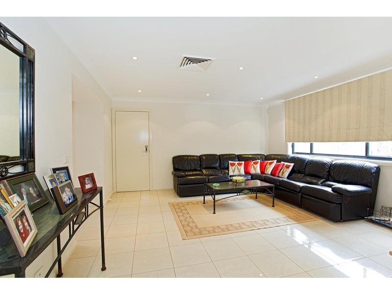 Chipping Norton NSW 2170