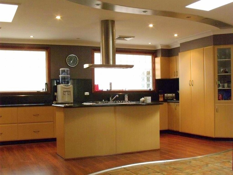 21 Castlereagh Street, Bossley Park NSW 2176