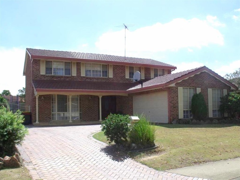 Wattle Grove NSW 2173