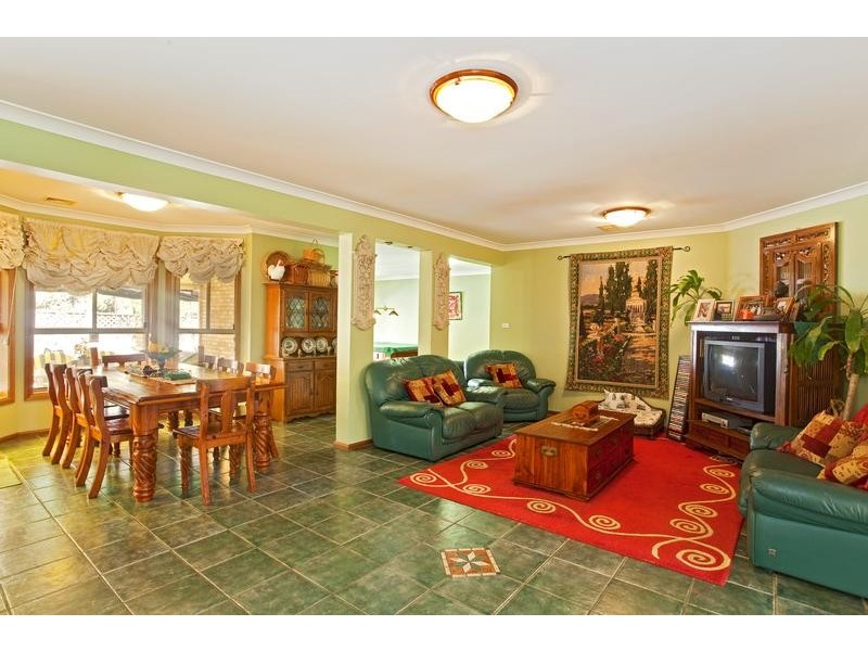 19 Brigantine Street, Chipping Norton NSW 2170