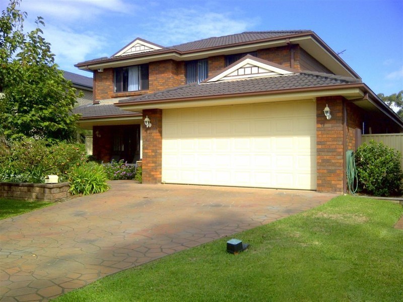 16 Beddington Court, Wattle Grove NSW 2173