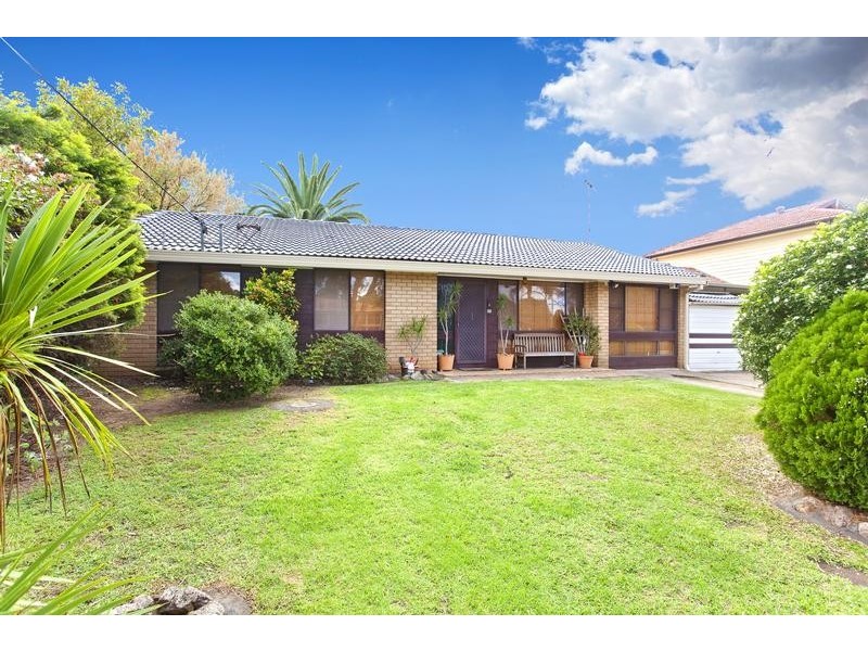 51 Bungarra Crescent, Chipping Norton NSW 2170