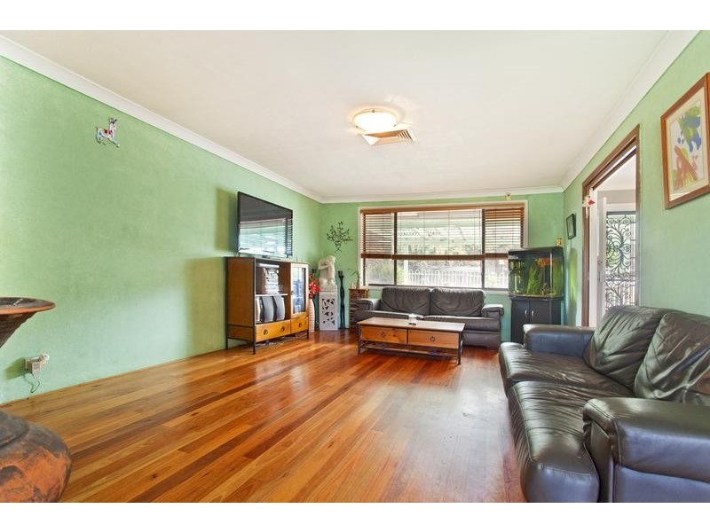 51 Bungarra Crescent, Chipping Norton NSW 2170