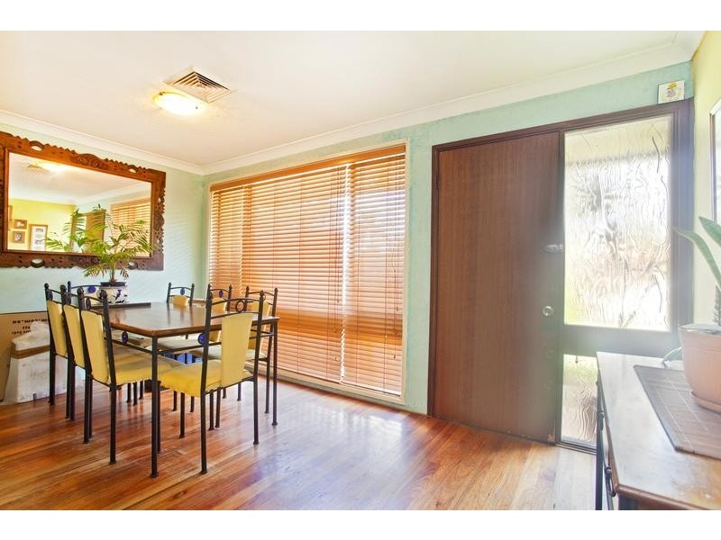 51 Bungarra Crescent, Chipping Norton NSW 2170