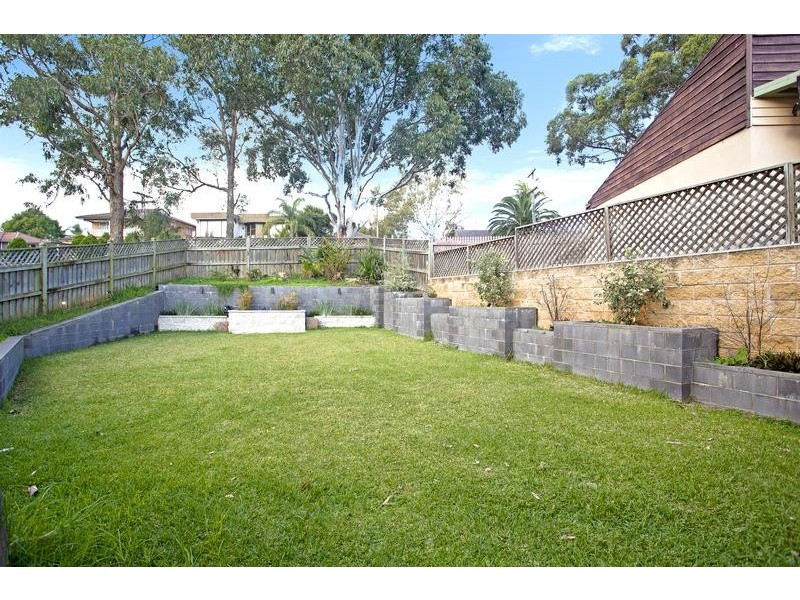 47 Gal Crescent, Moorebank NSW 2170