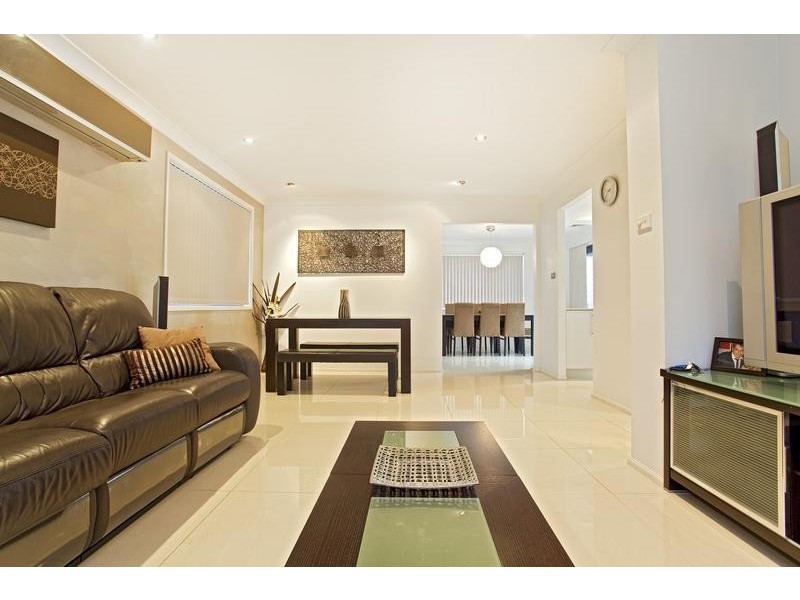 3 Cayley Place, Horningsea Park NSW 2171