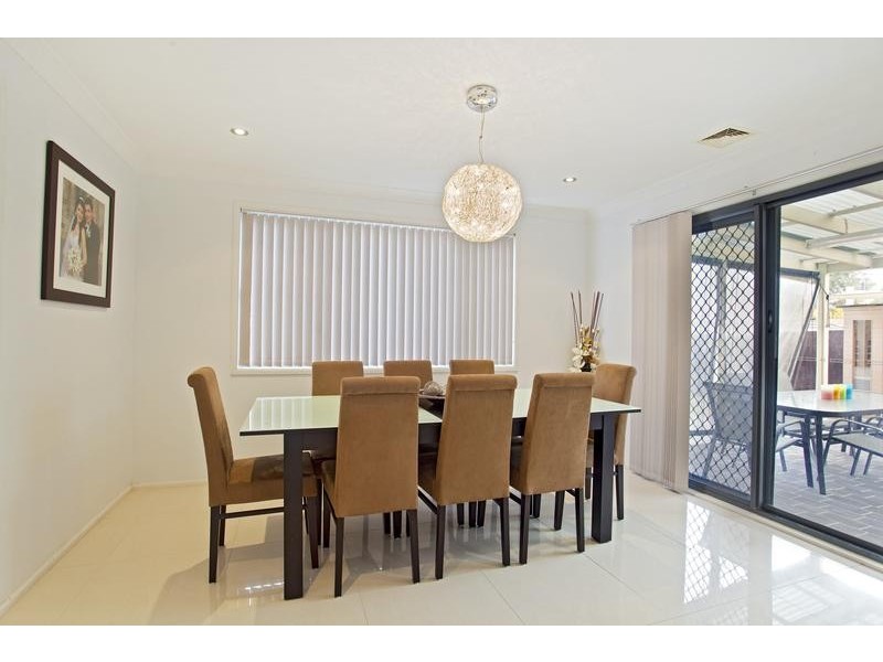 3 Cayley Place, Horningsea Park NSW 2171