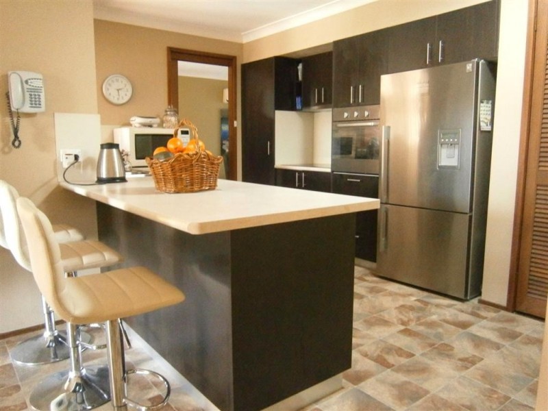 2 Derby Crescent, Chipping Norton NSW 2170