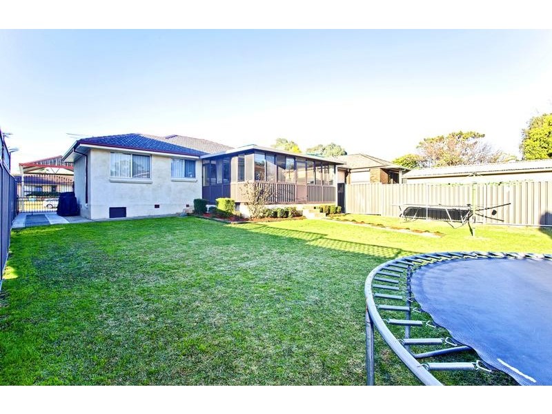 44 Pritchard Avenue, Hammondville NSW 2170