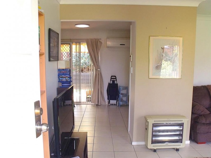 1 Darnay Place, Ambarvale NSW 2560