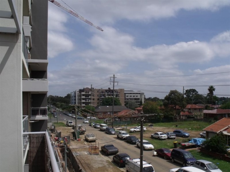 13/10-16 Castlereagh Street, Liverpool NSW 2170