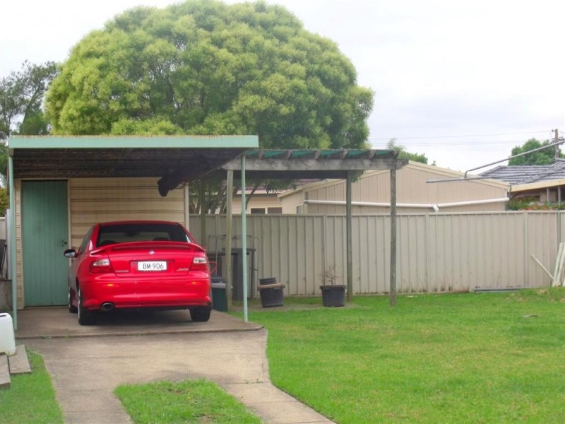 11 Wewak Road, Holsworthy NSW 2173