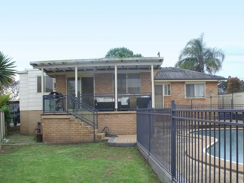 24 Josephine Cres, Moorebank NSW 2170