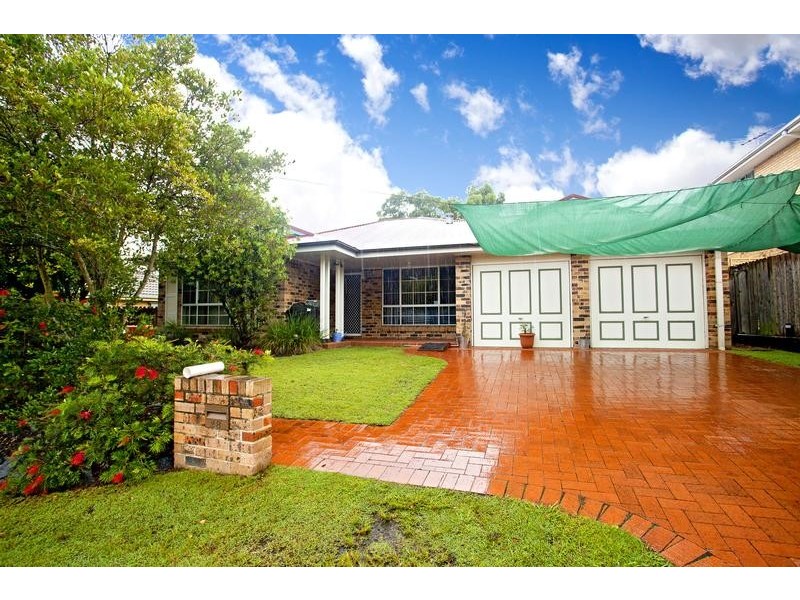 28 Colo Court, Wattle Grove NSW 2173