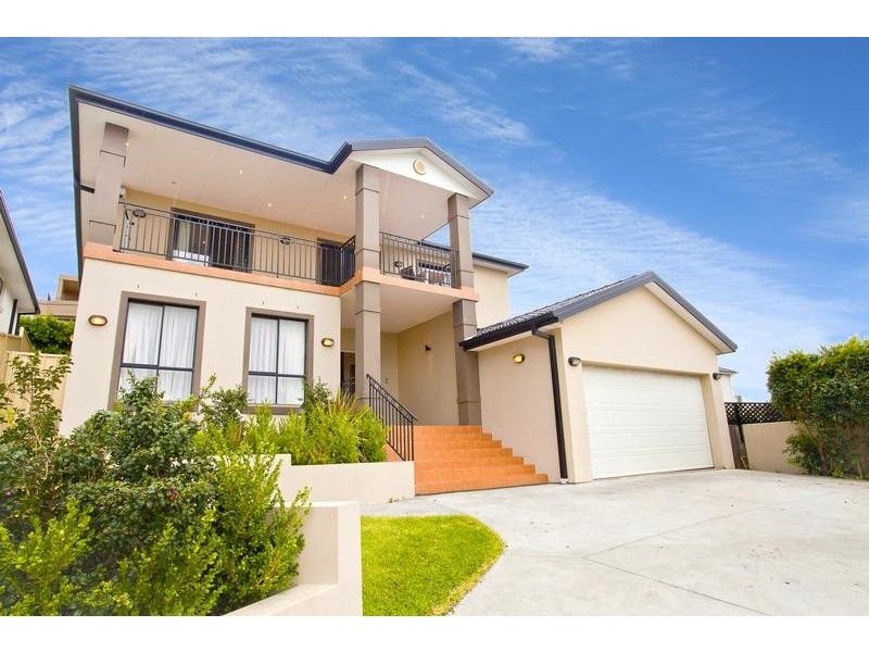 12 Pecan Place, Casula NSW 2170