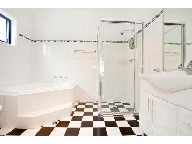 12 Pecan Place, Casula NSW 2170