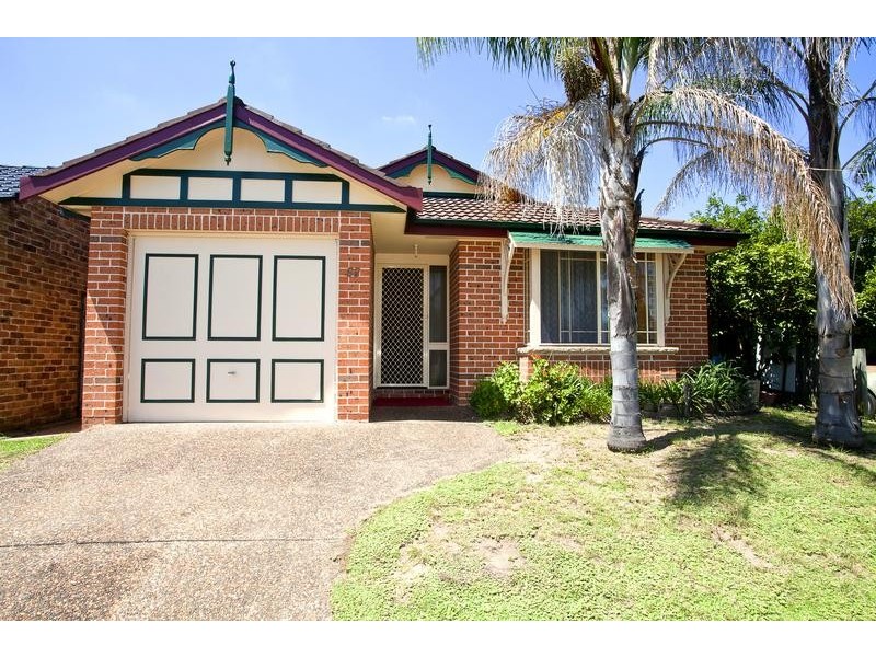 68 Daintree Drive, Wattle Grove NSW 2173