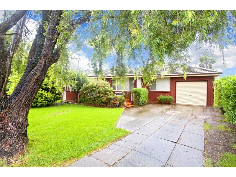 75 Clyde Avenue, Moorebank NSW 2170