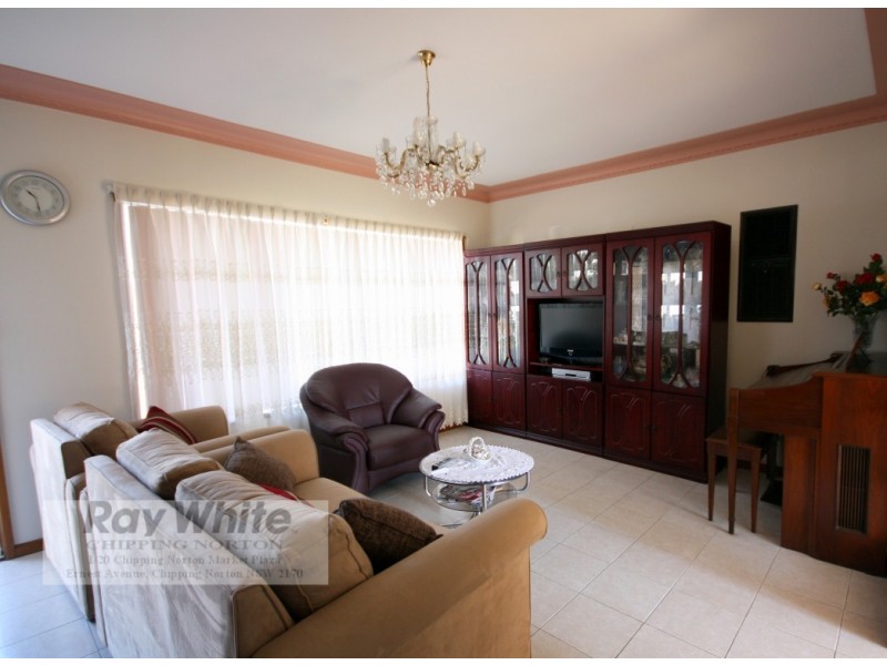 221 John Street, Cabramatta West NSW 2166