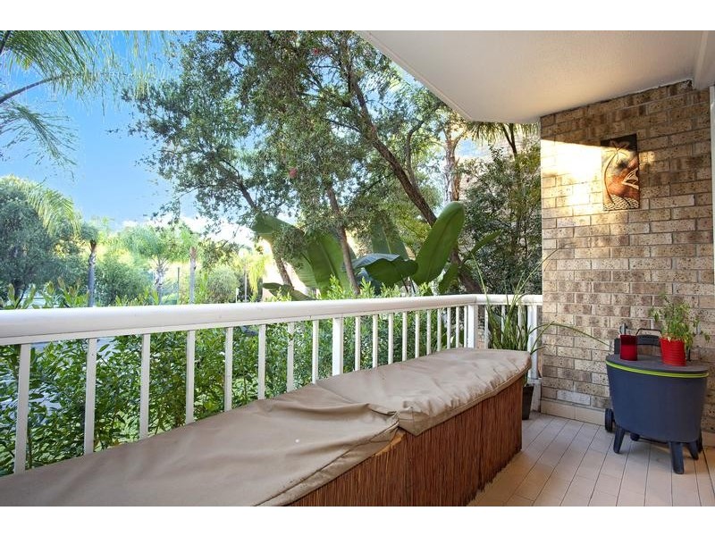 37/8 Mead Drive, Chipping Norton NSW 2170