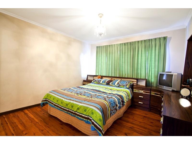 218 Nuwarra Road, Moorebank NSW 2170