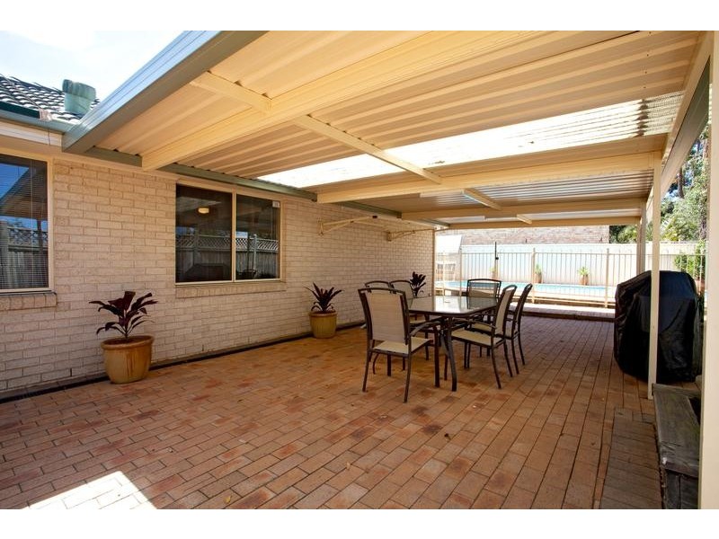 17 Brigantine Street, Chipping Norton NSW 2170