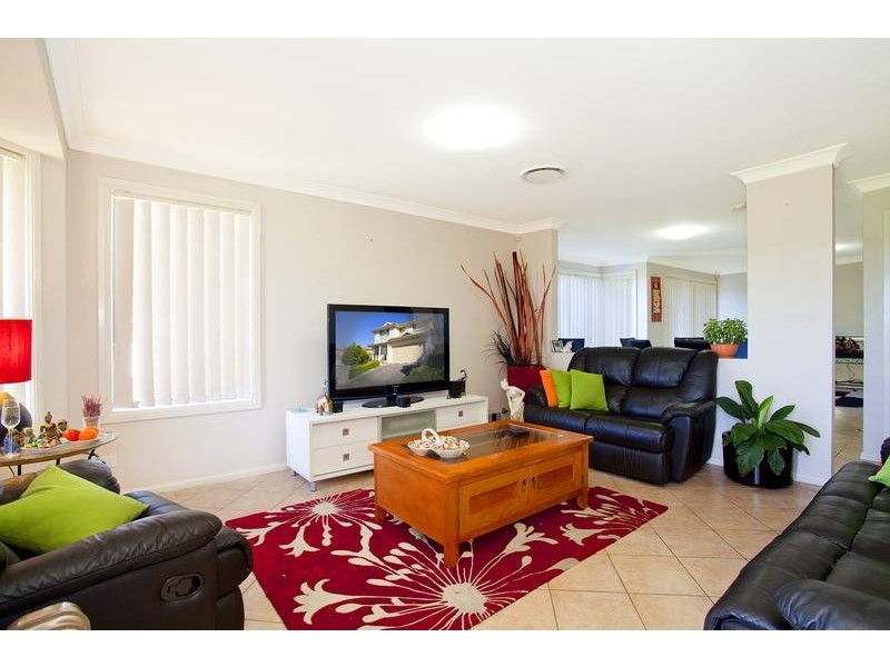 7 Minnamurra Circuit, Prestons NSW 2170