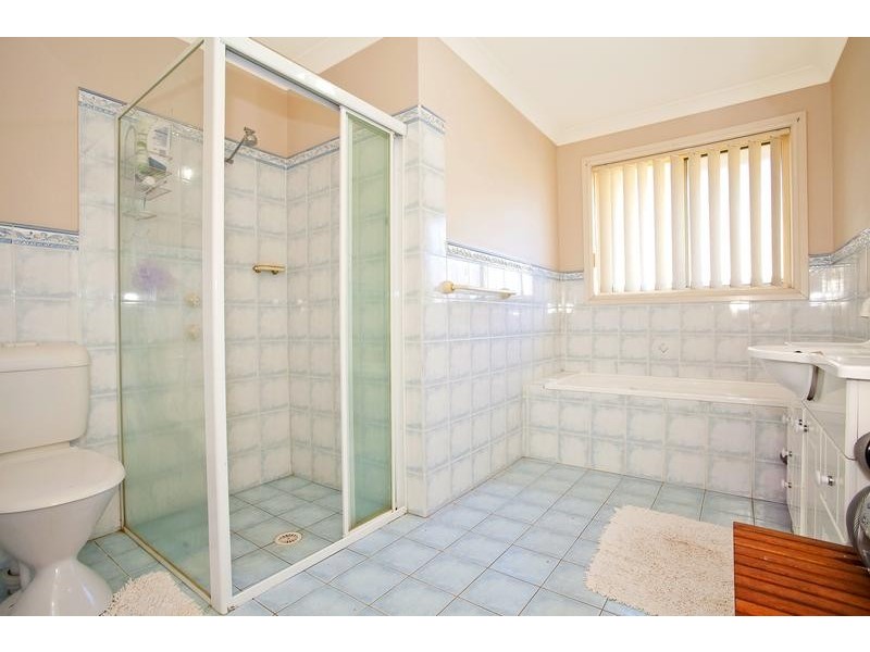 7 Minnamurra Circuit, Prestons NSW 2170