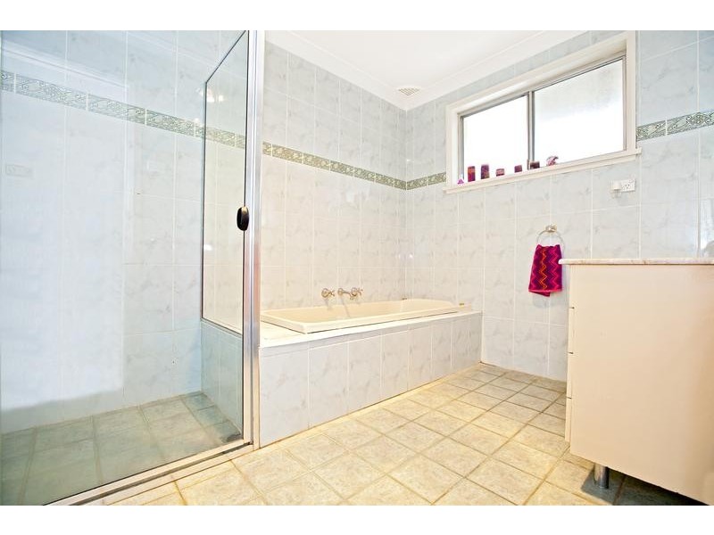 106 Alfred Road, Chipping Norton NSW 2170