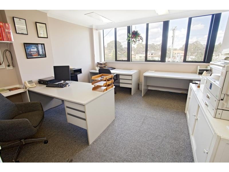 219 Wentworth Avenue, Pendle Hill NSW 2145