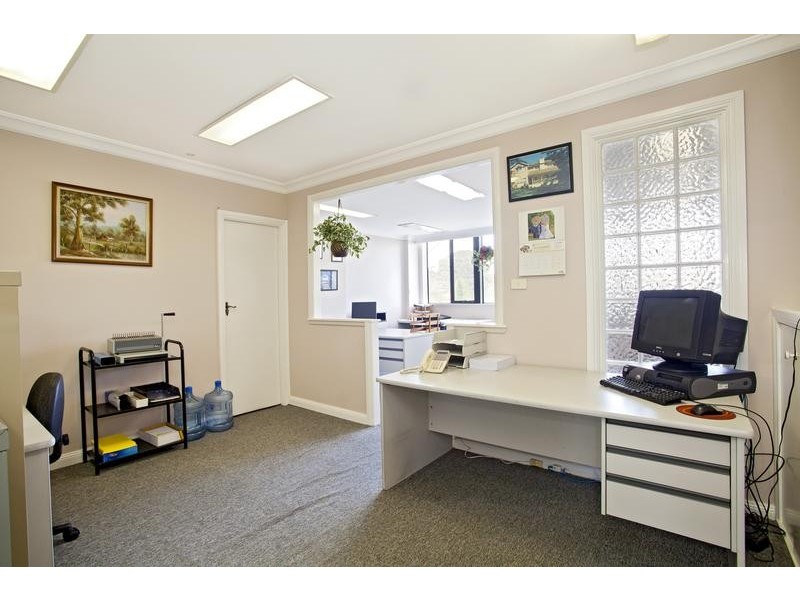 219 Wentworth Avenue, Pendle Hill NSW 2145