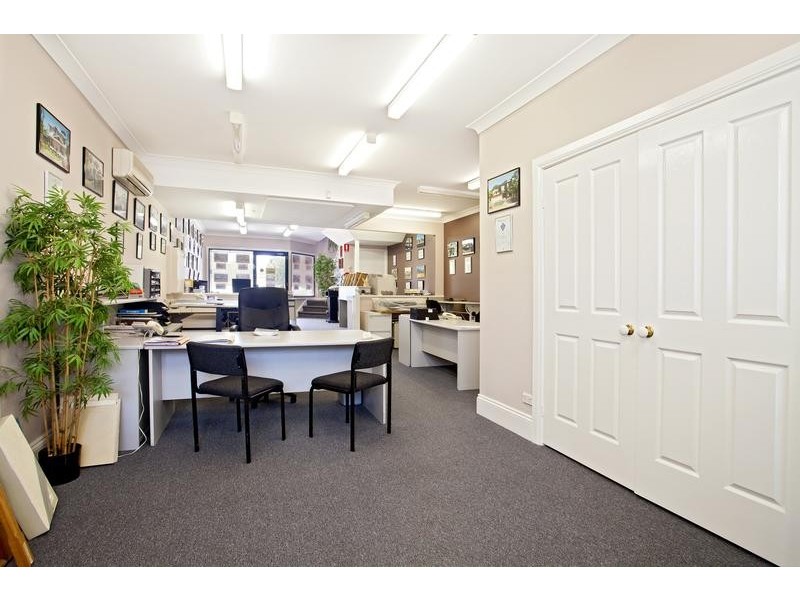 219 Wentworth Avenue, Pendle Hill NSW 2145