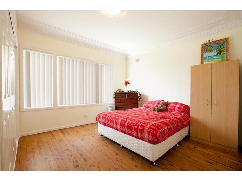 22 Grimson Crescent, Liverpool NSW 2170