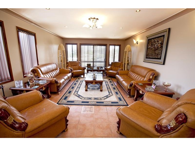 28 Roma Avenue, Mount Pritchard NSW 2170