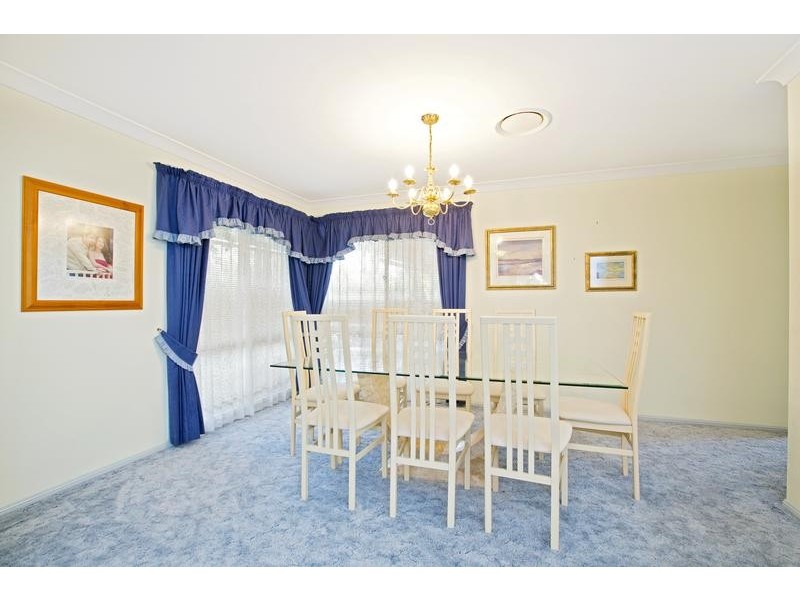 1 Ajuga Court, Voyager Point NSW 2172