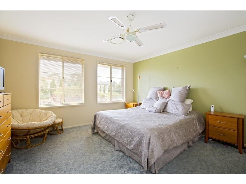 1 Ajuga Court, Voyager Point NSW 2172