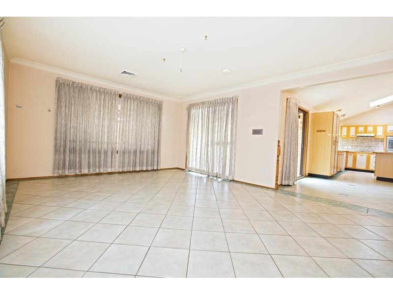 Chipping Norton NSW 2170