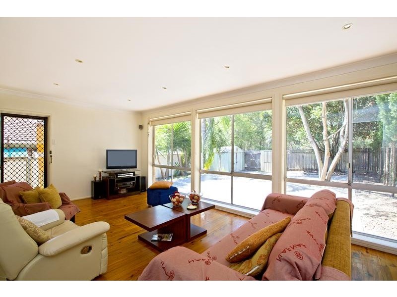 22 Bungarra Cres, Chipping Norton NSW 2170