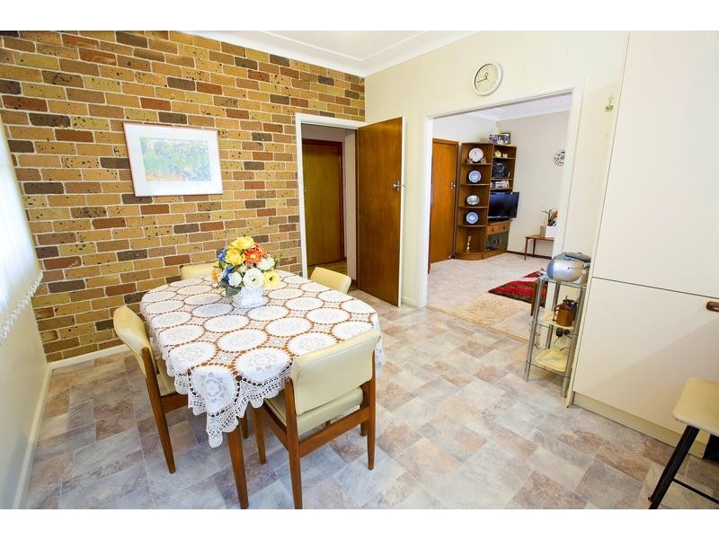 2 Hilltop Avenue, Mount Pritchard NSW 2170