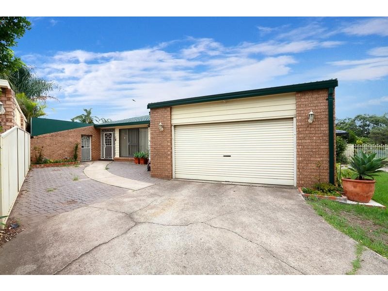 30 Derby Crescent, Chipping Norton NSW 2170