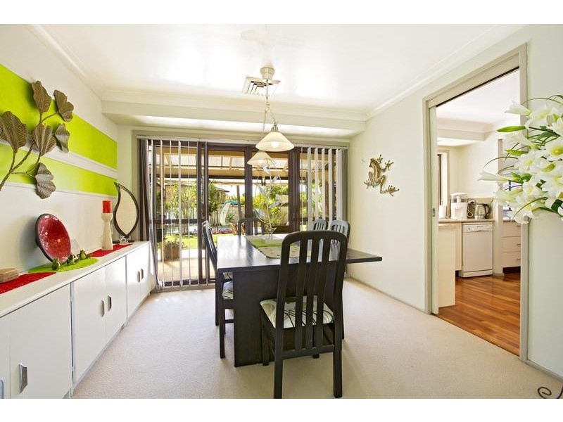 9 Lavington Avenue, Chipping Norton NSW 2170