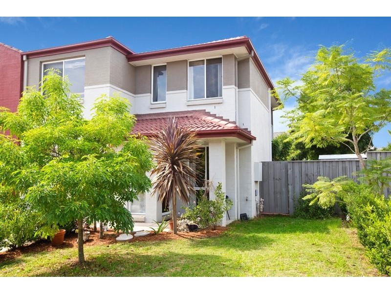 16 Northcott Boulevard, Hammondville NSW 2170