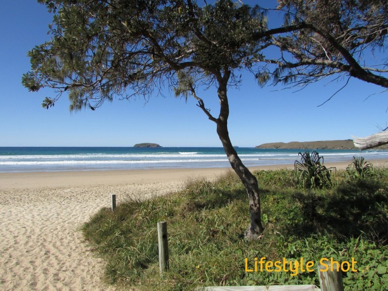 12 Ironbark Avenue, Sandy Beach NSW 2456